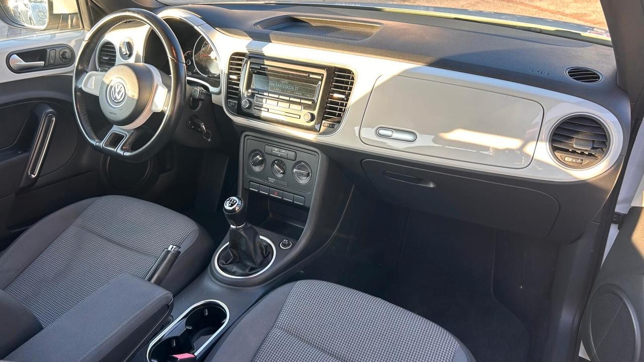 Volkswagen Maggiolino 1.6 TDI Design