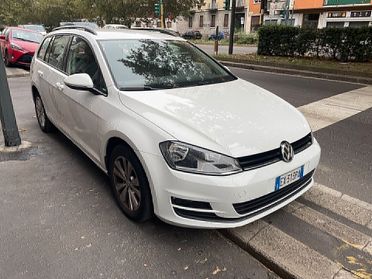 Volkswagen Golf Variant 1.6 TDI 105 CV Highline BlueMotion LIBRETTO TAGLIANDI VW
