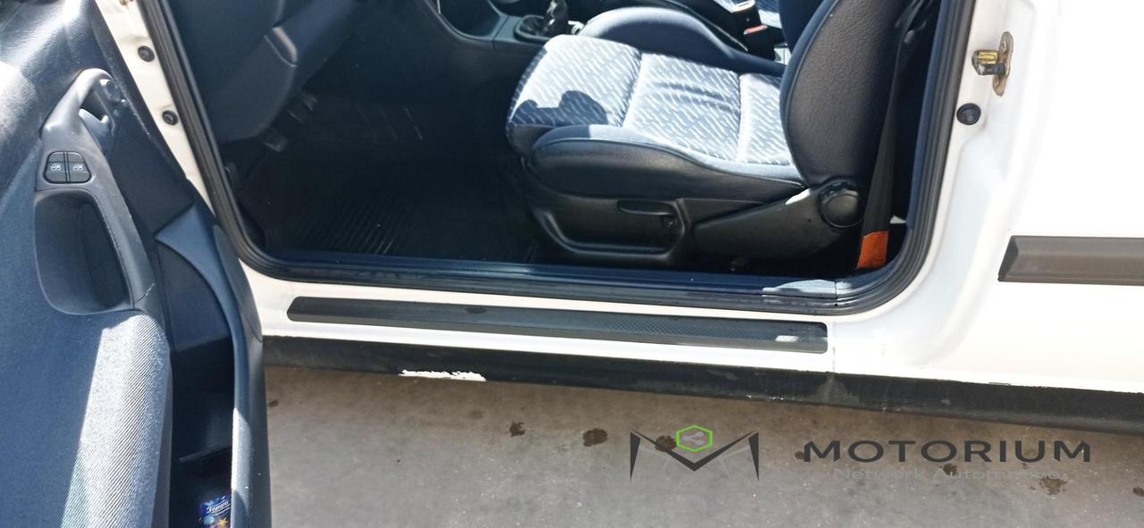 Volkswagen Golf Cabriolet 1.6 cat Classic