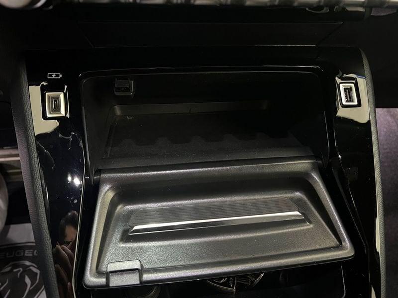 Peugeot 2008 2008 BlueHDi 130 S&S EAT8 GT