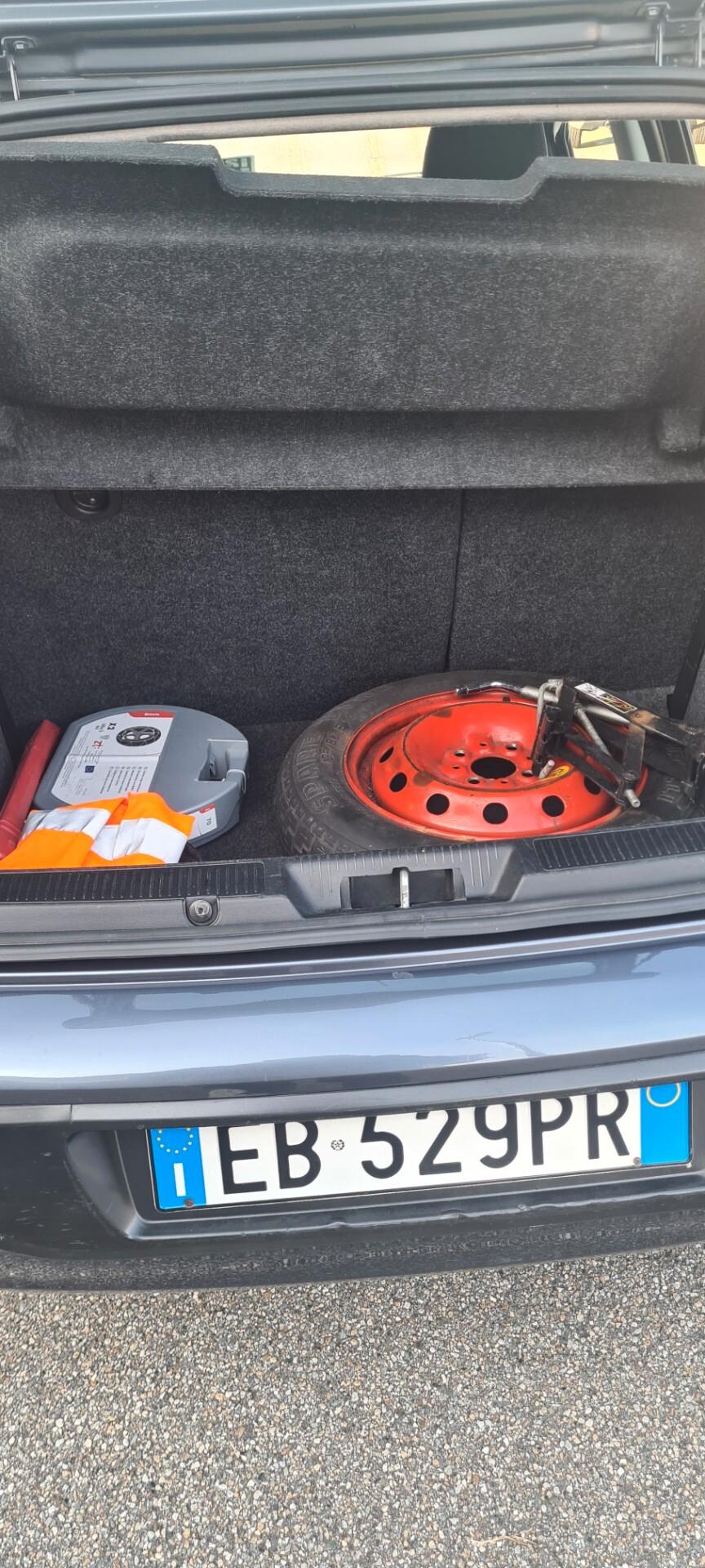 Fiat Punto Evo 1.4 5 porte Blue&Me EasyPower