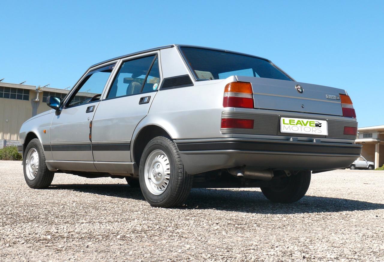 Alfa Romeo Giulietta DA CONCORSO - 1.8 L (M1305)