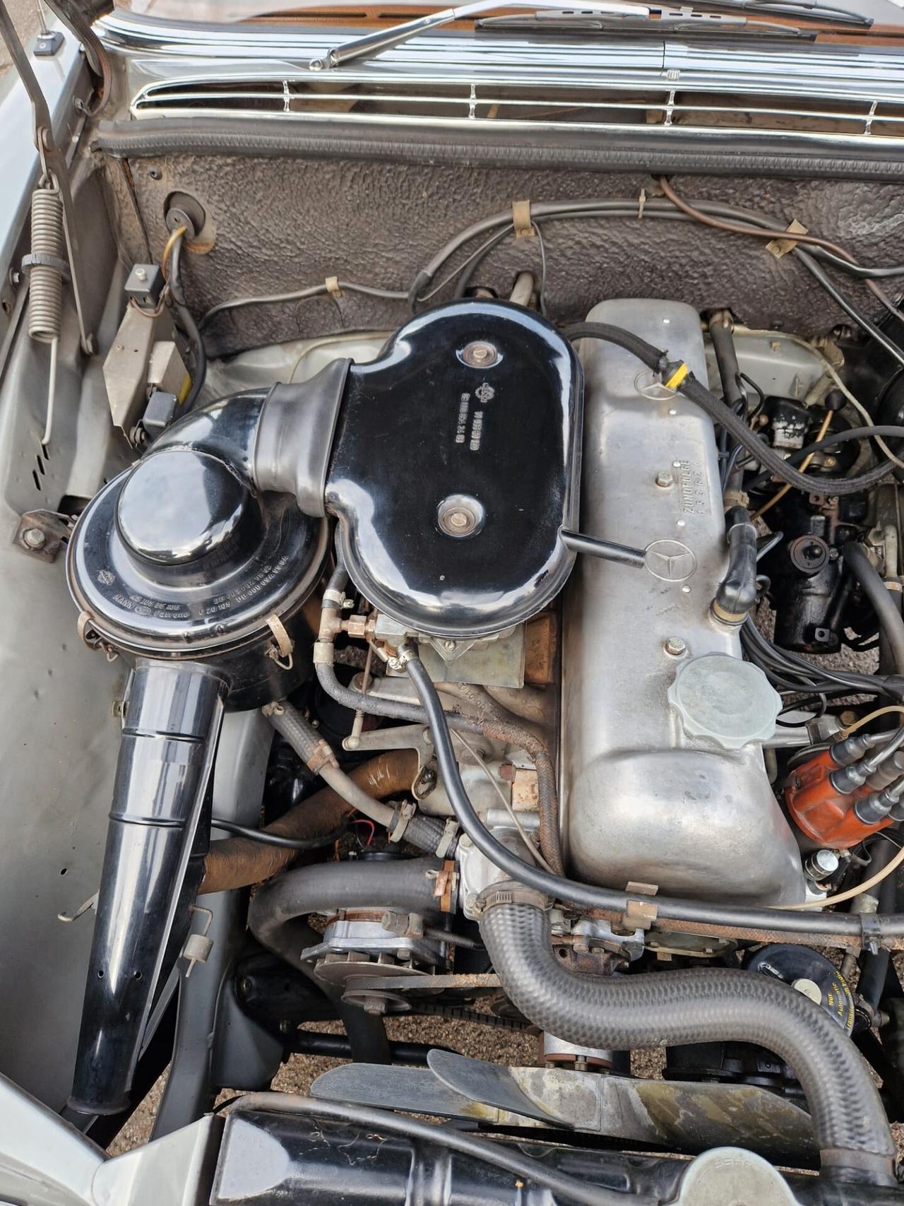 MERCEDES-BENZ 250 S - 1966 - 145cv