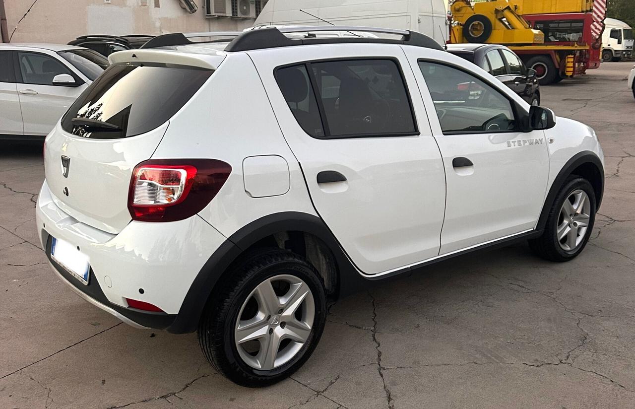 Dacia Sandero Stepway 1.5 dCi 8V 90CV Prestige 2014