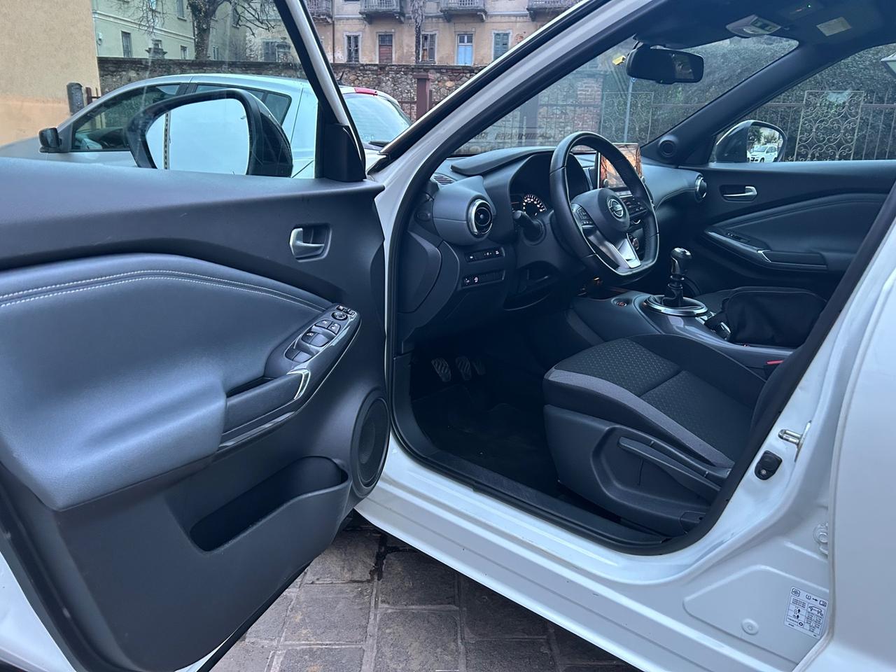 Nissan Juke N-Connecta 1.0 114 CV