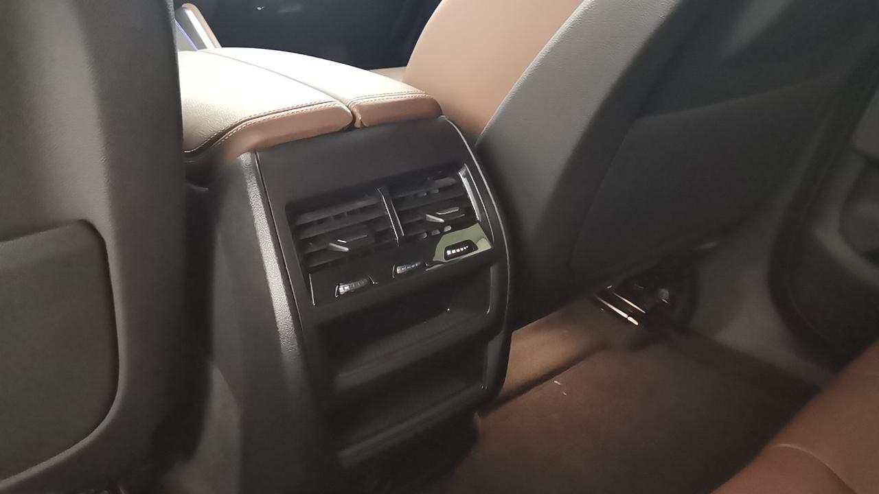 BMW X6 G06-F96 - X6 xdrive40d mhev 48V Msport auto