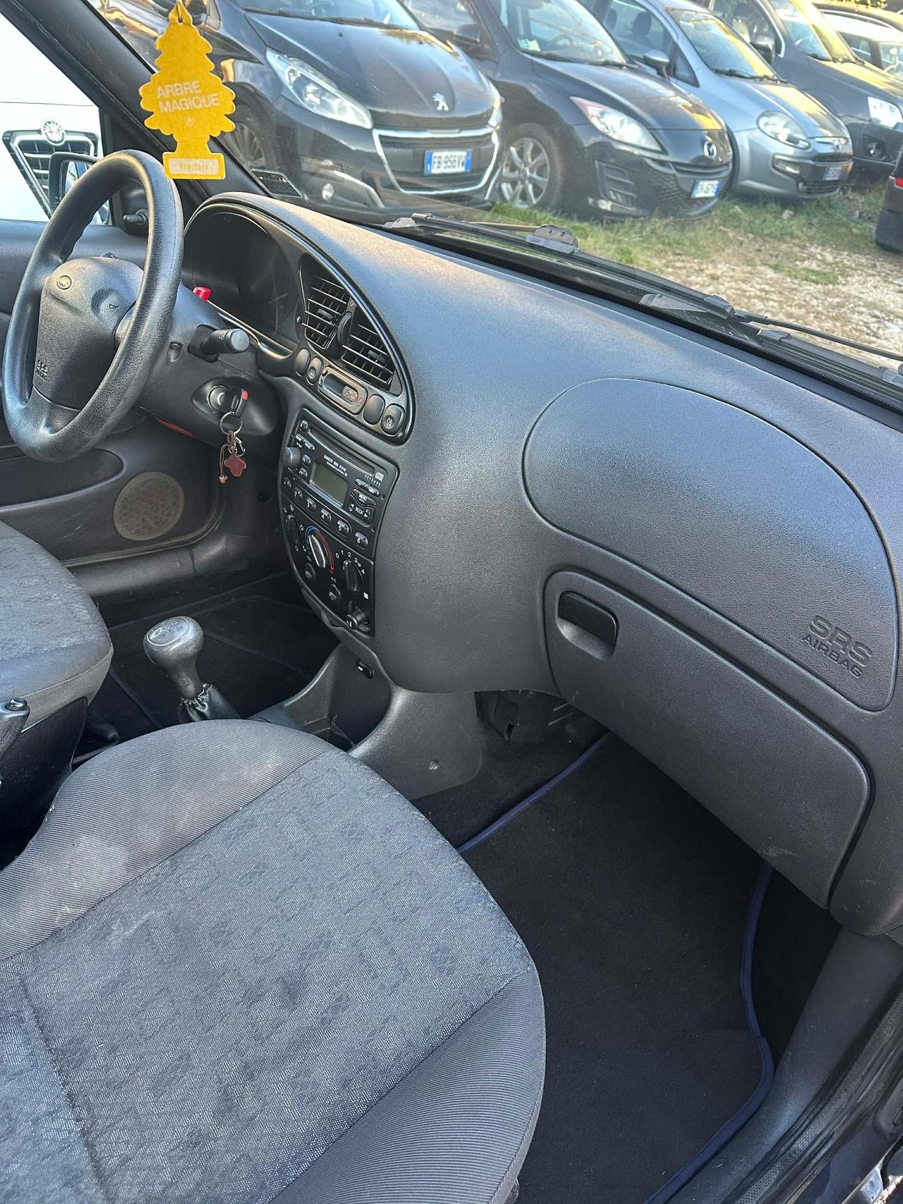 Ford FIESTA 1.2 16V 3P GHIA NEOPAT