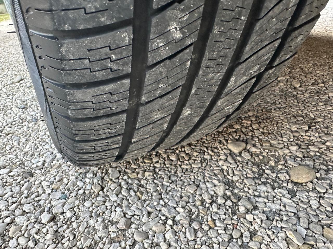 Peugeot 3008 1.6 HDi 110CV cambio robotizzato