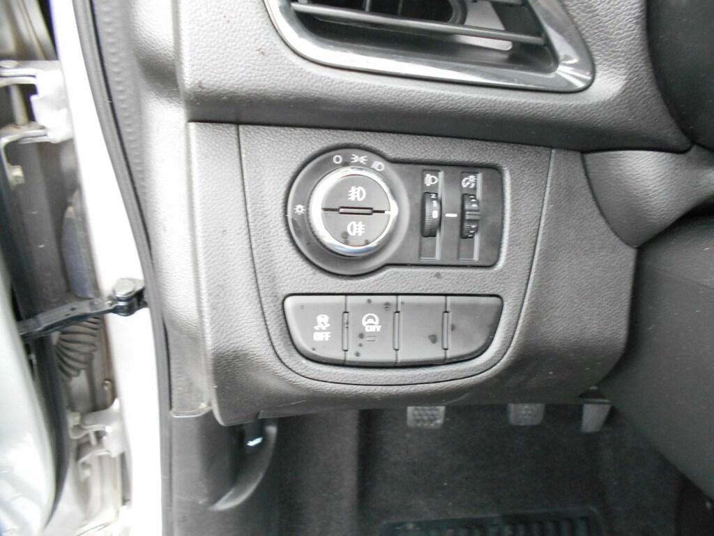 Opel Karl 1.0 Rocks