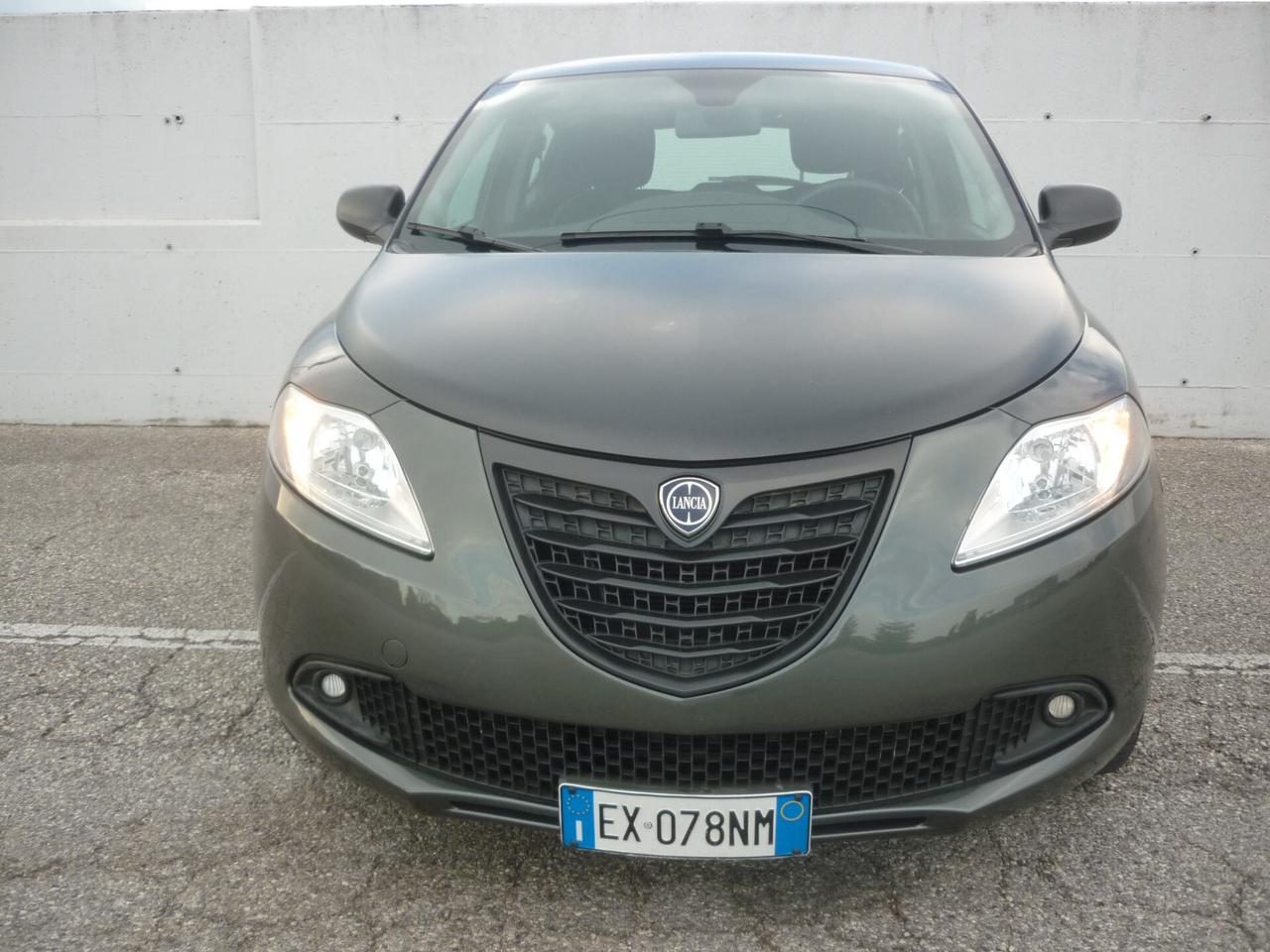 Lancia Ypsilon 1.2 69 CV 5 porte S Momodesign Km 80.000