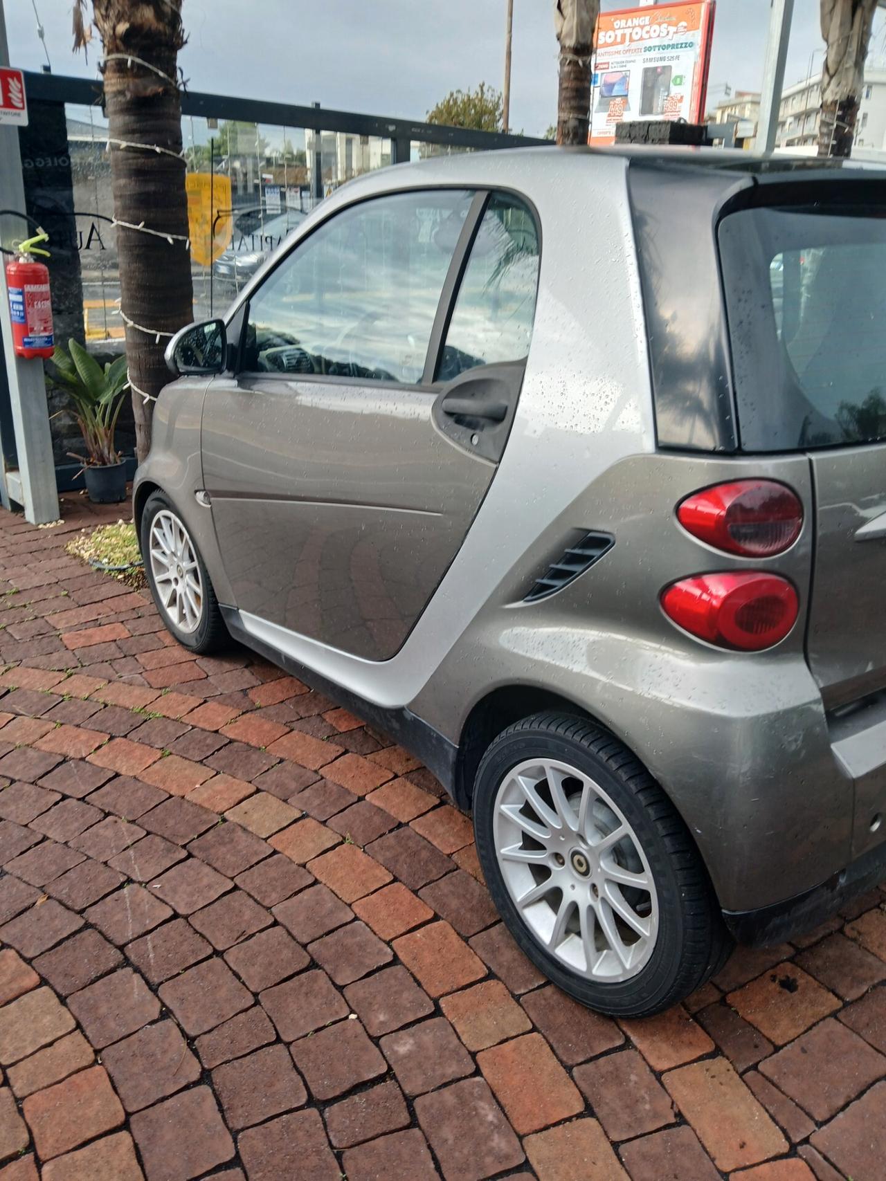Smart ForTwo 1000 52 kW coupé pure