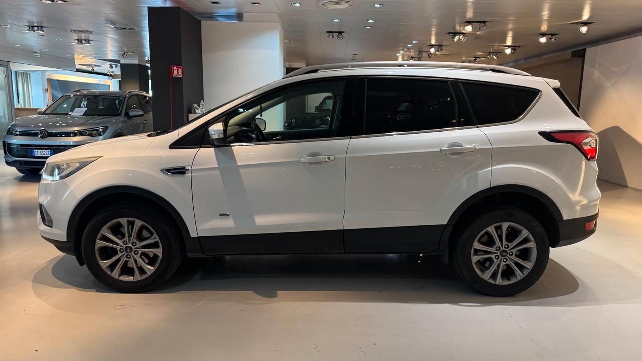 FORD KUGA 2.0 D 150CV 4wd- 2017