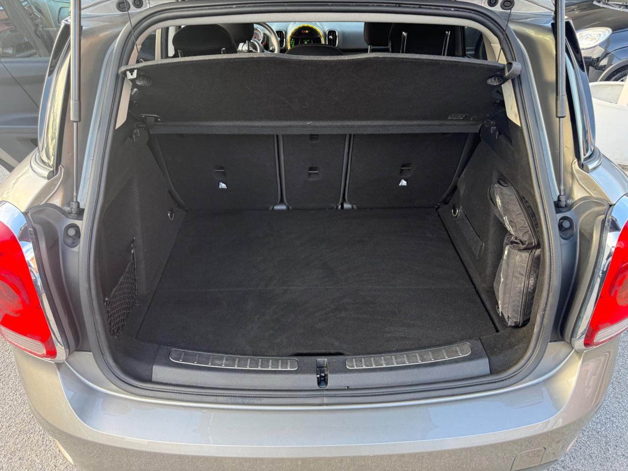 Mini Cooper D Countryman 2.0 Hype Automatica