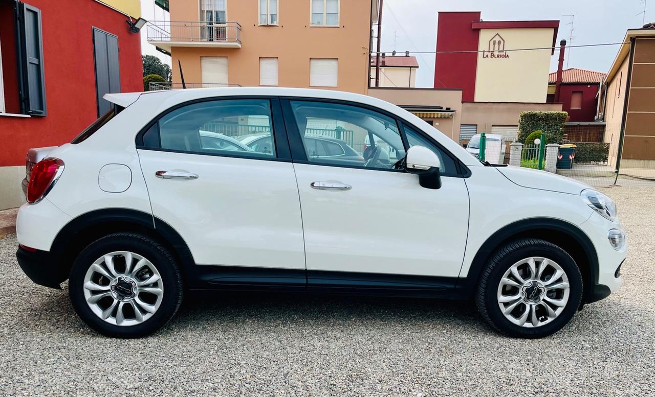 Fiat 500X con 21.365km !
