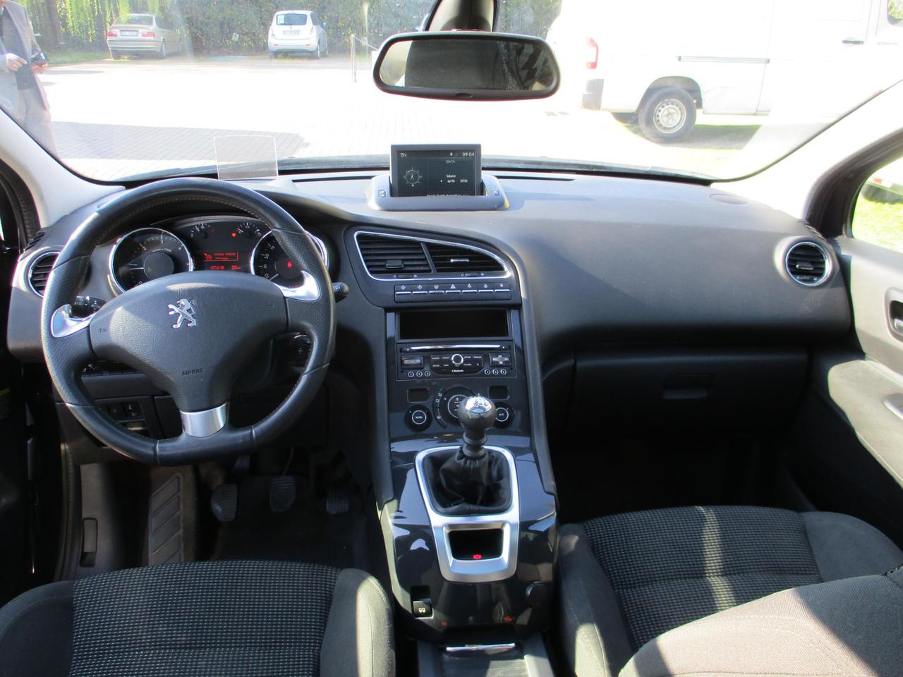 Peugeot 5008 5008 1.6 hdi 8v Business 115cv TETTO/Navi/7 Posti