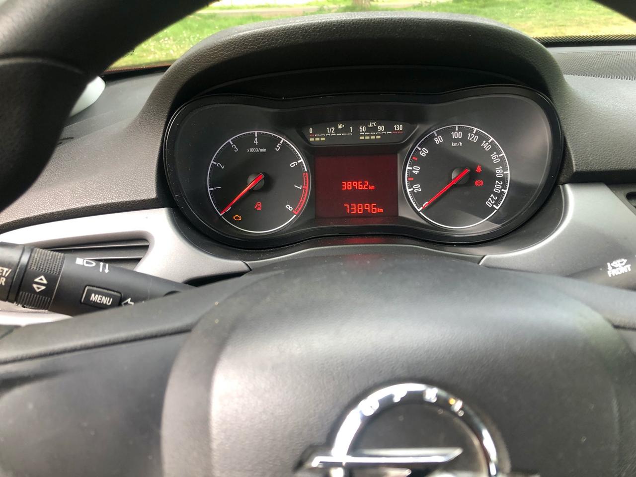 Opel Corsa 1.2 5 porte b-Color