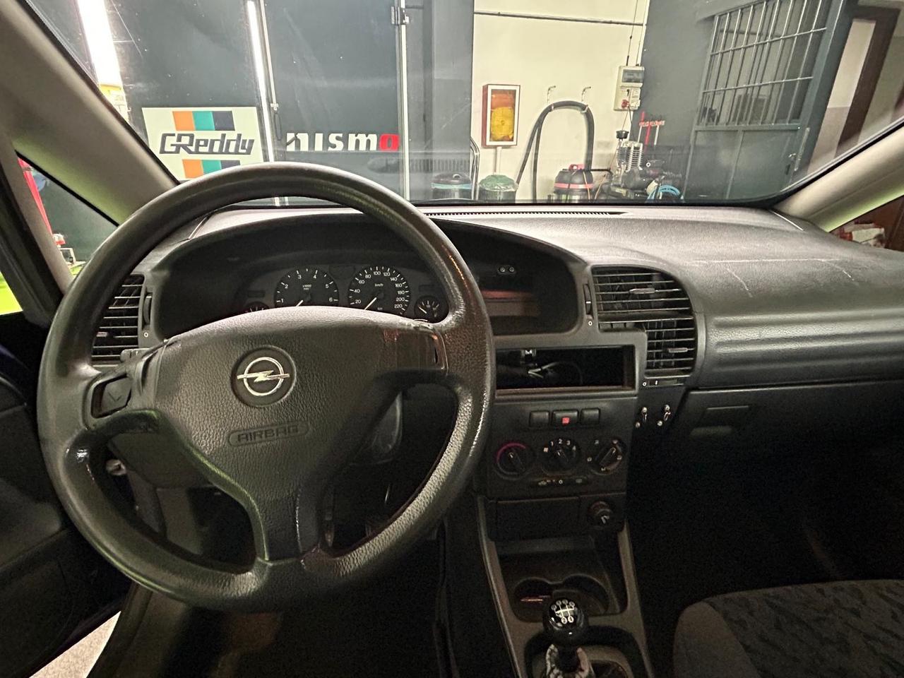 Opel Zafira 1.8 16V cat Elegance - 7 POSTI-