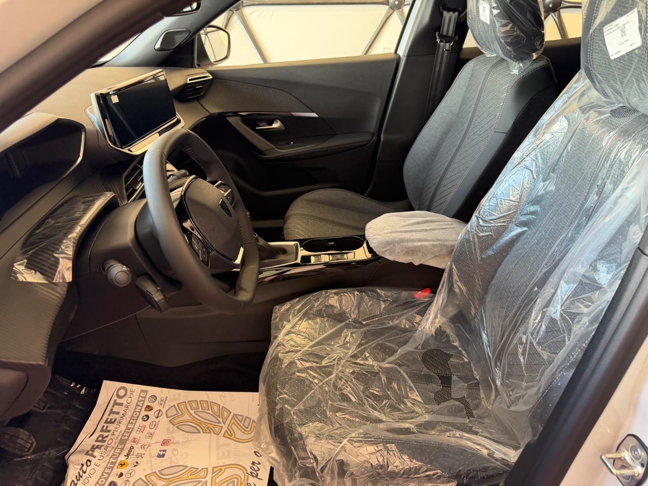 Peugeot 2008 Hybrid 110 e-DCS6 Allure