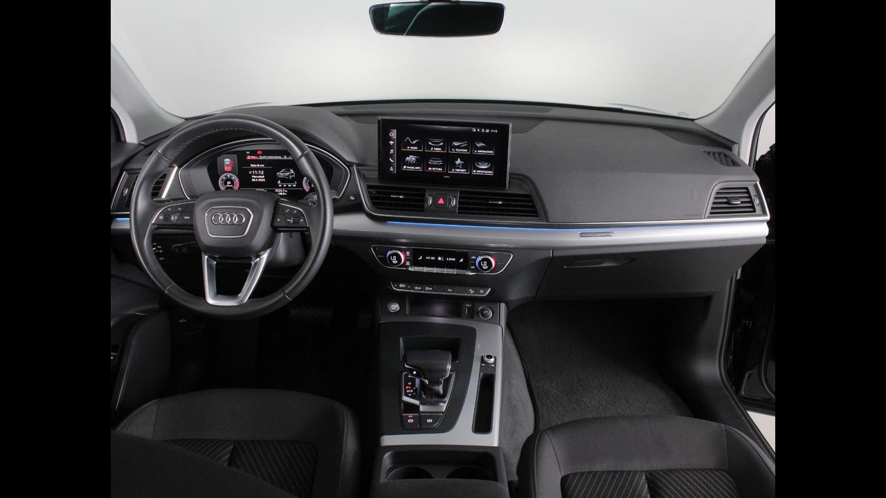 AUDI Q5 II 2020 - Q5 40 2.0 tdi mhev 12V Business quattro s-troni