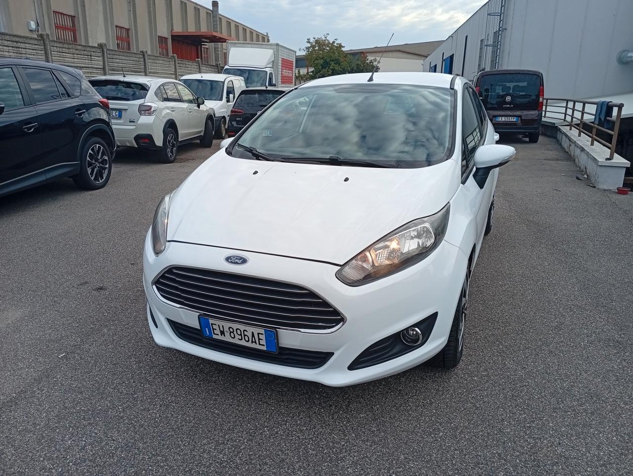 Ford Fiesta 1.4 5p. Bz.- GPL Titanium NEOPATENTATI OK
