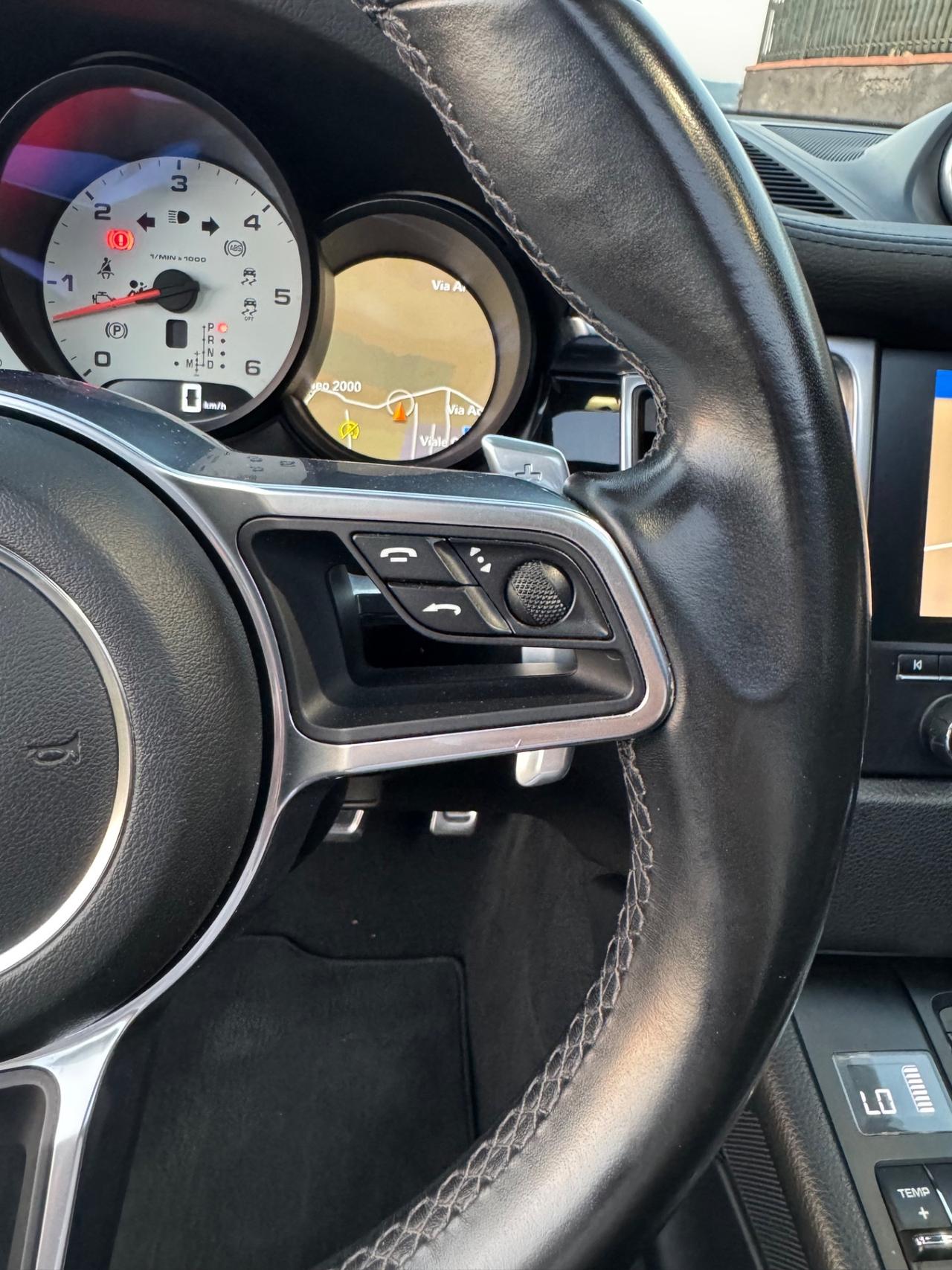Porsche Macan 3.0 D KM CERTIF/TETTO/FULL LED
