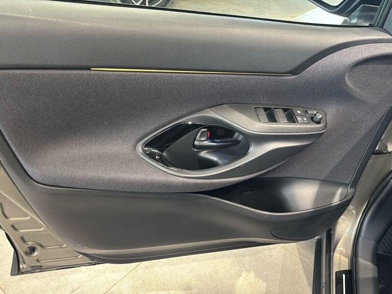 Toyota Yaris Cross 1.5H CVT Adventure AWD