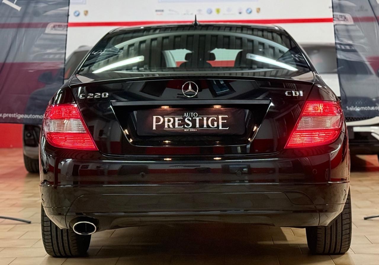 Mercedes-benz C 220 CDI BlueEFFICIENCY Avantgarde AMG