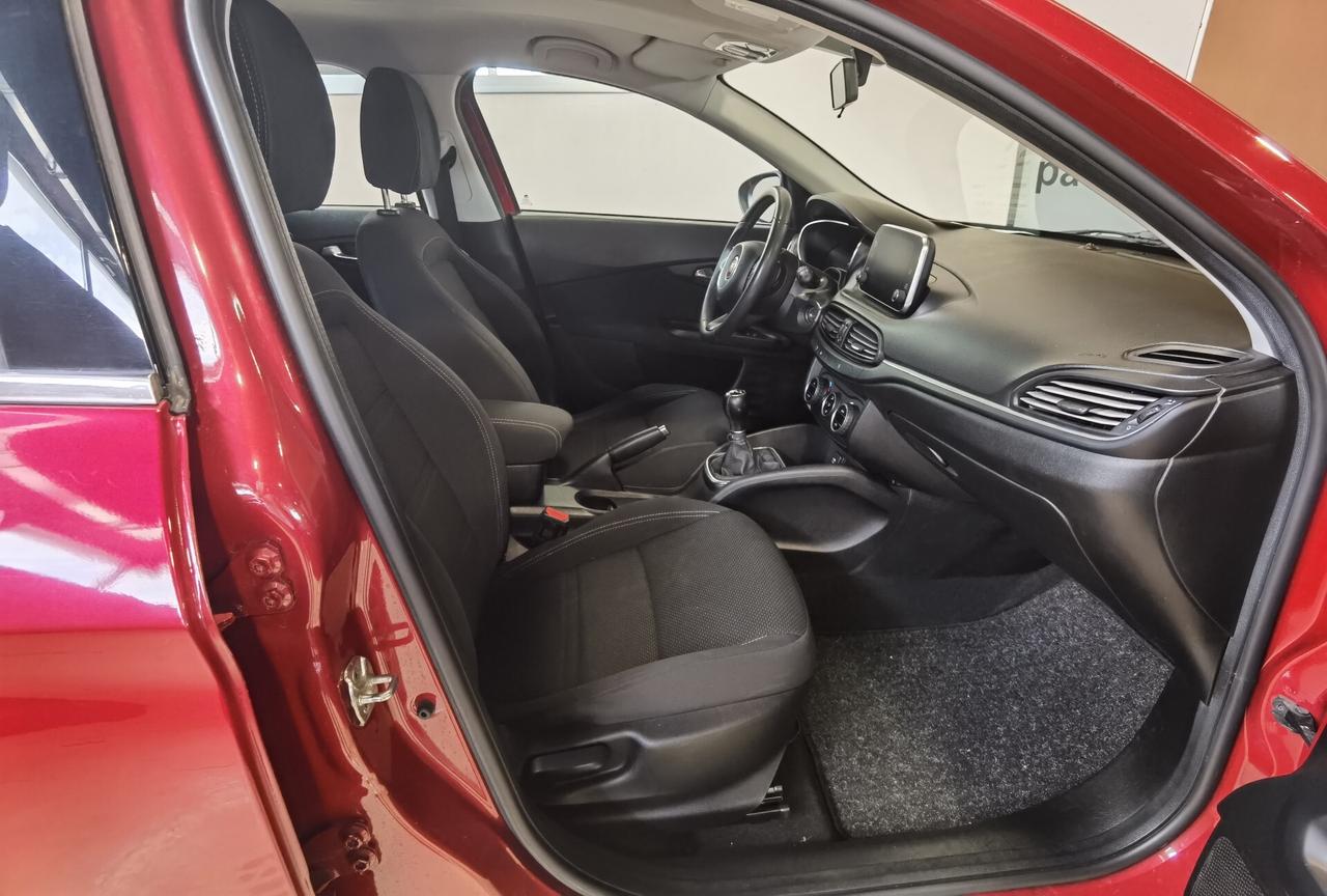 Fiat Tipo 1.3 Mjt SW LOUNGE