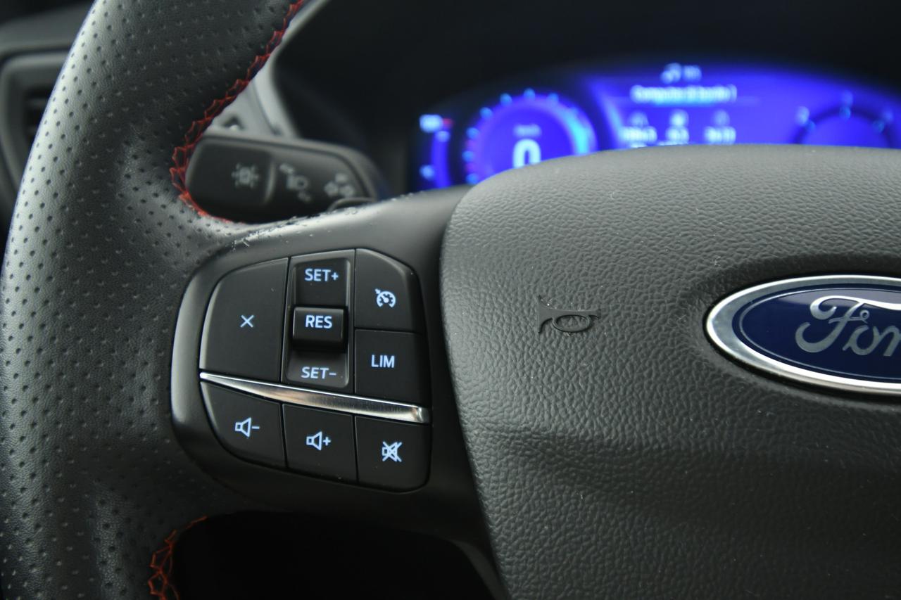 FORD Kuga 1.5 ecoblue ST-Line 2wd 120cv auto NEOPATENTATI+CAMERA