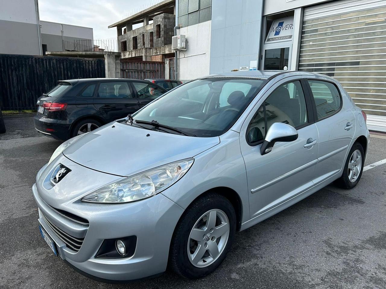 Peugeot 207 1.4 HDi 70CV FAP 5p. X Line