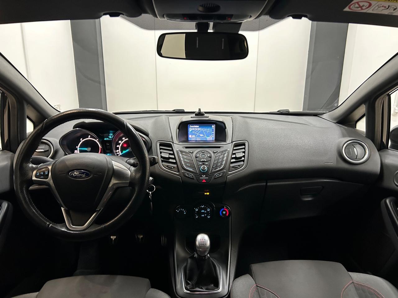 Ford Fiesta 1.5 TDCi 75CV 5 porte ST-Line