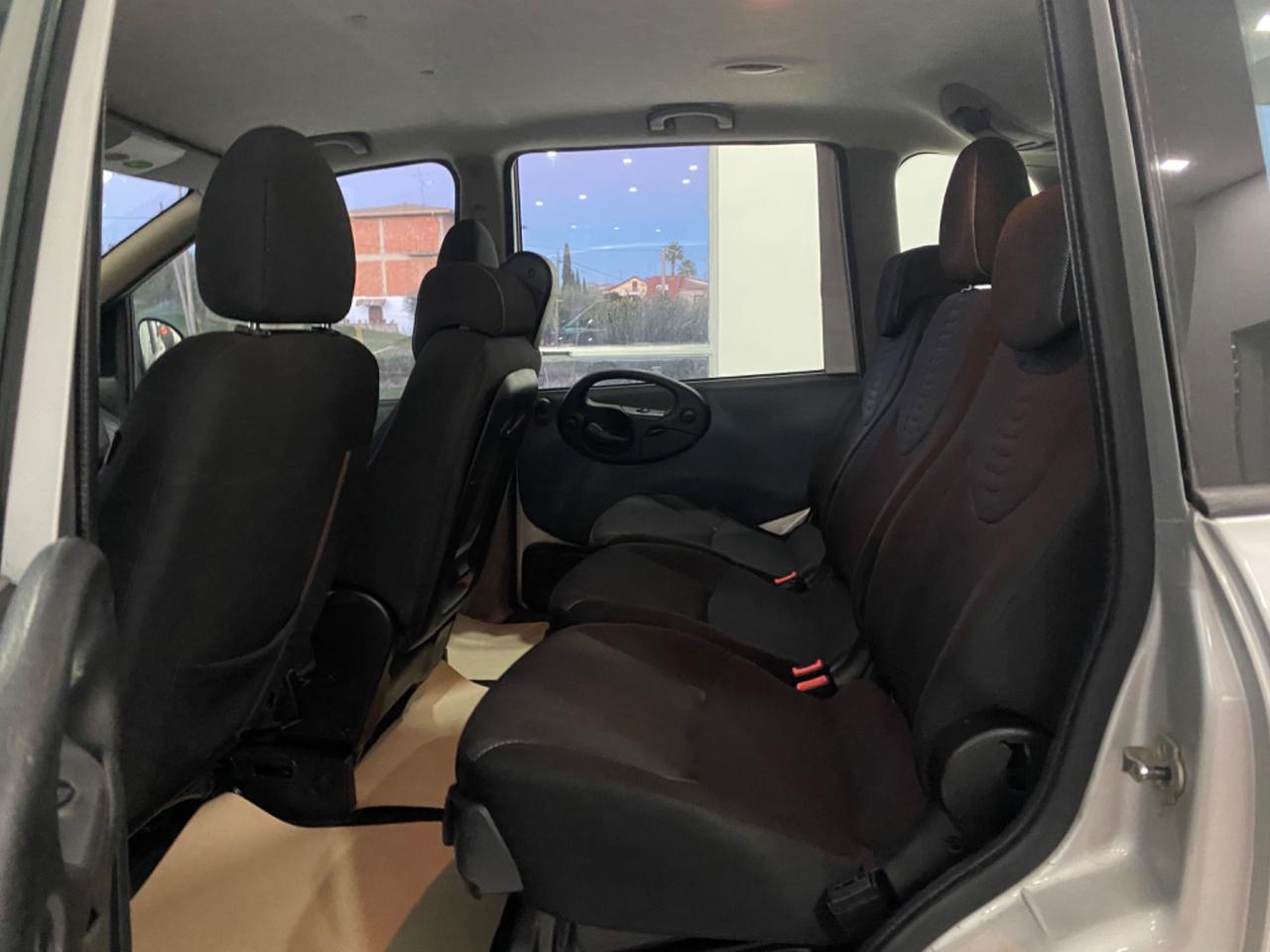 Fiat Multipla 1.9 MJT120cv Emotion 6P DA VETRINA2009