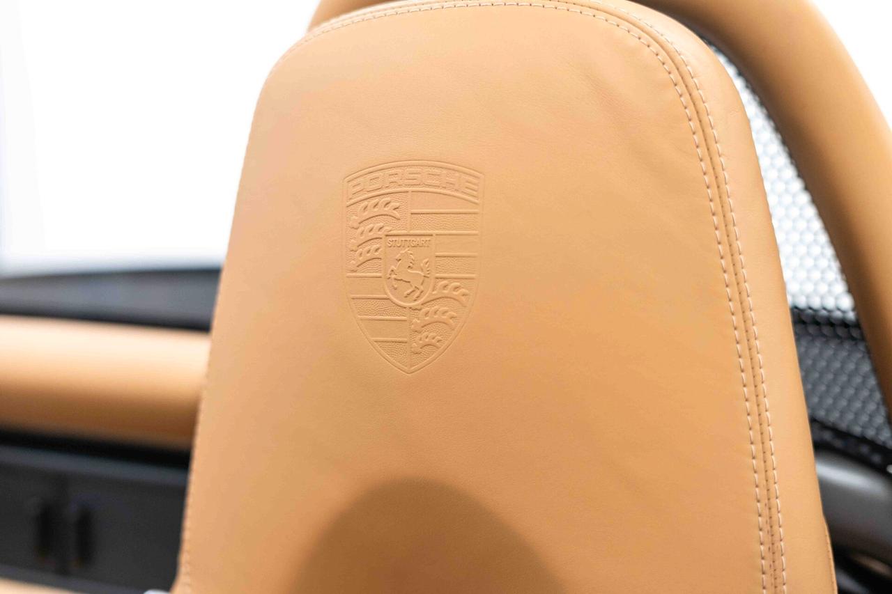 Porsche Boxster 2.7 (987)