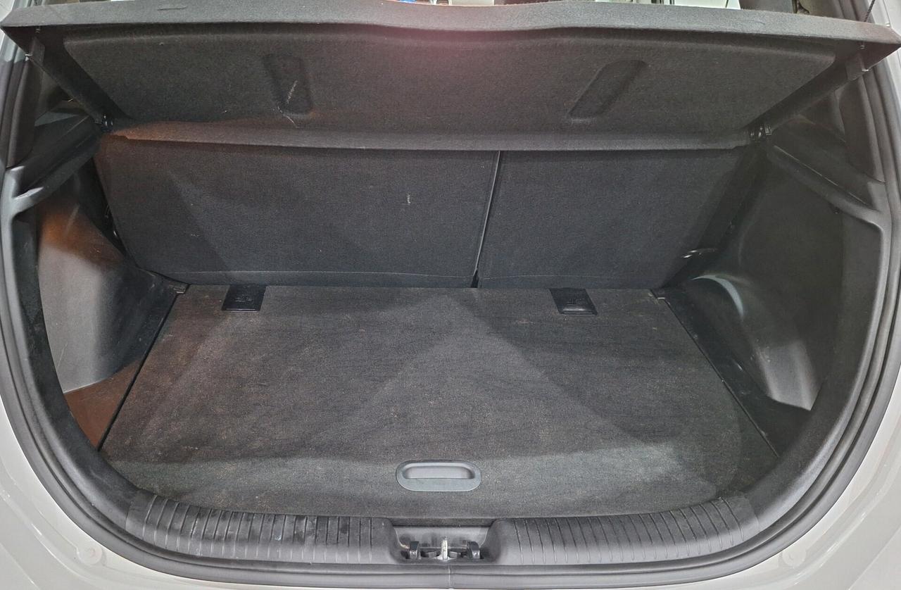 Hyundai iX20 1.4 CRDI 90 CV NEO-PATENTATI