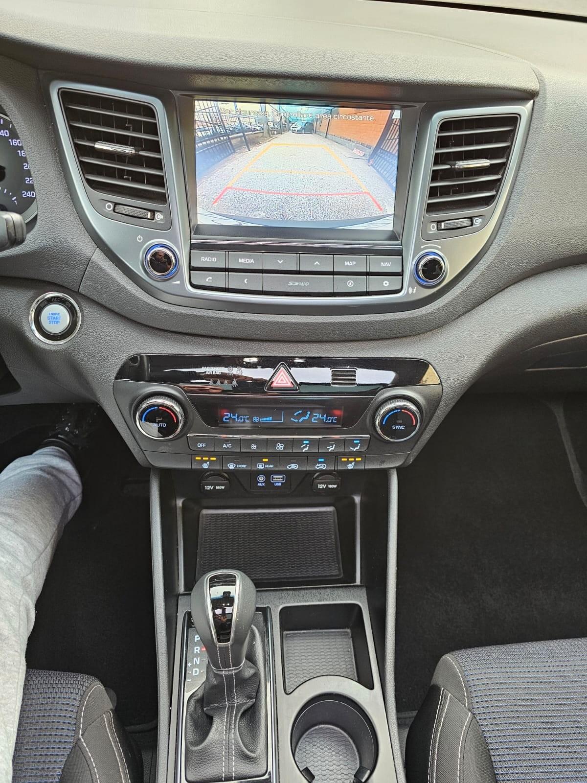 Hyundai Tucson 1.7 CRDi 141cv DCT Sound Edition*Navi*Tetto*19*Bi-Xeno*