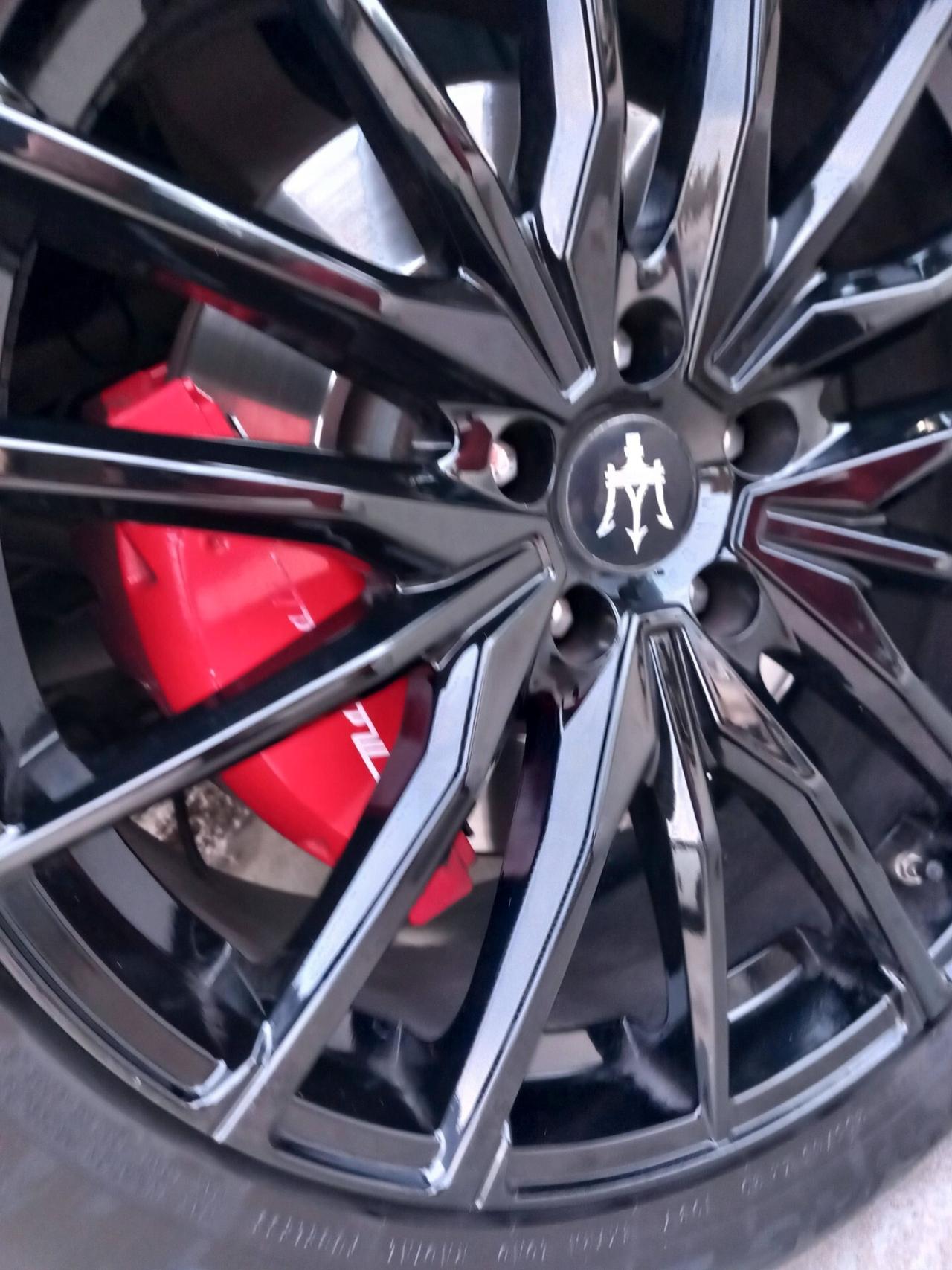 Maserati Levante V6 Diesel AWD Granlusso TETTO PELLE KM 79000 GARANZIA