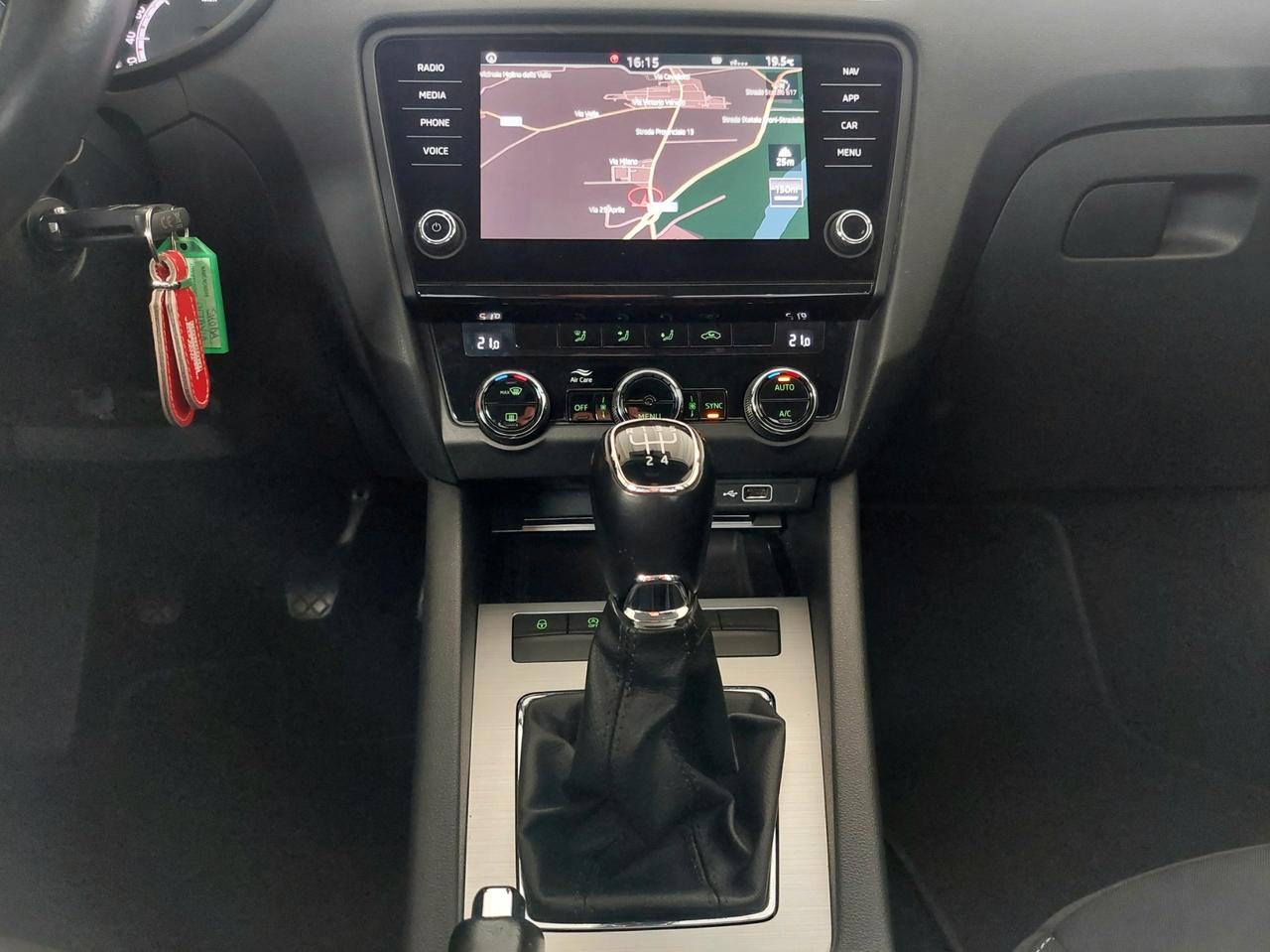 SKODA Octavia 1.6 TDI SCR 115 CV Wagon Ambition - 2019