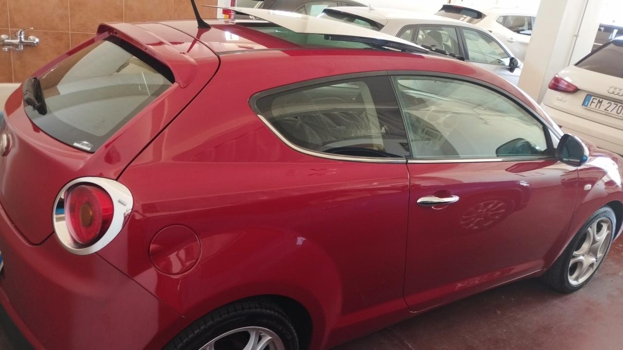 Alfa Romeo MiTo 1.4 T 155 CV Distinctive Sport Pack