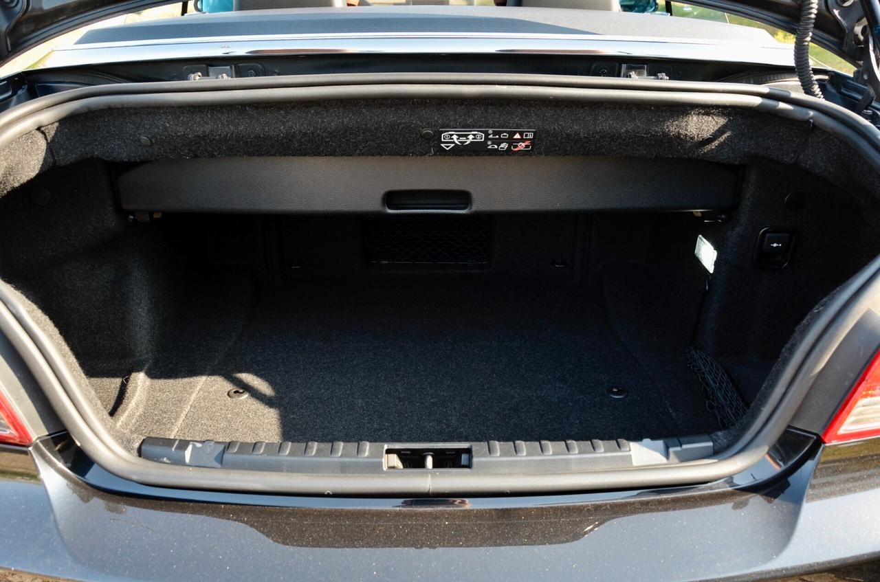 BMW 125i CABRIO FUTURA 218cv AUTO, UFF ITALIANA, BREMBO, 18", NAVI, PERMUTE