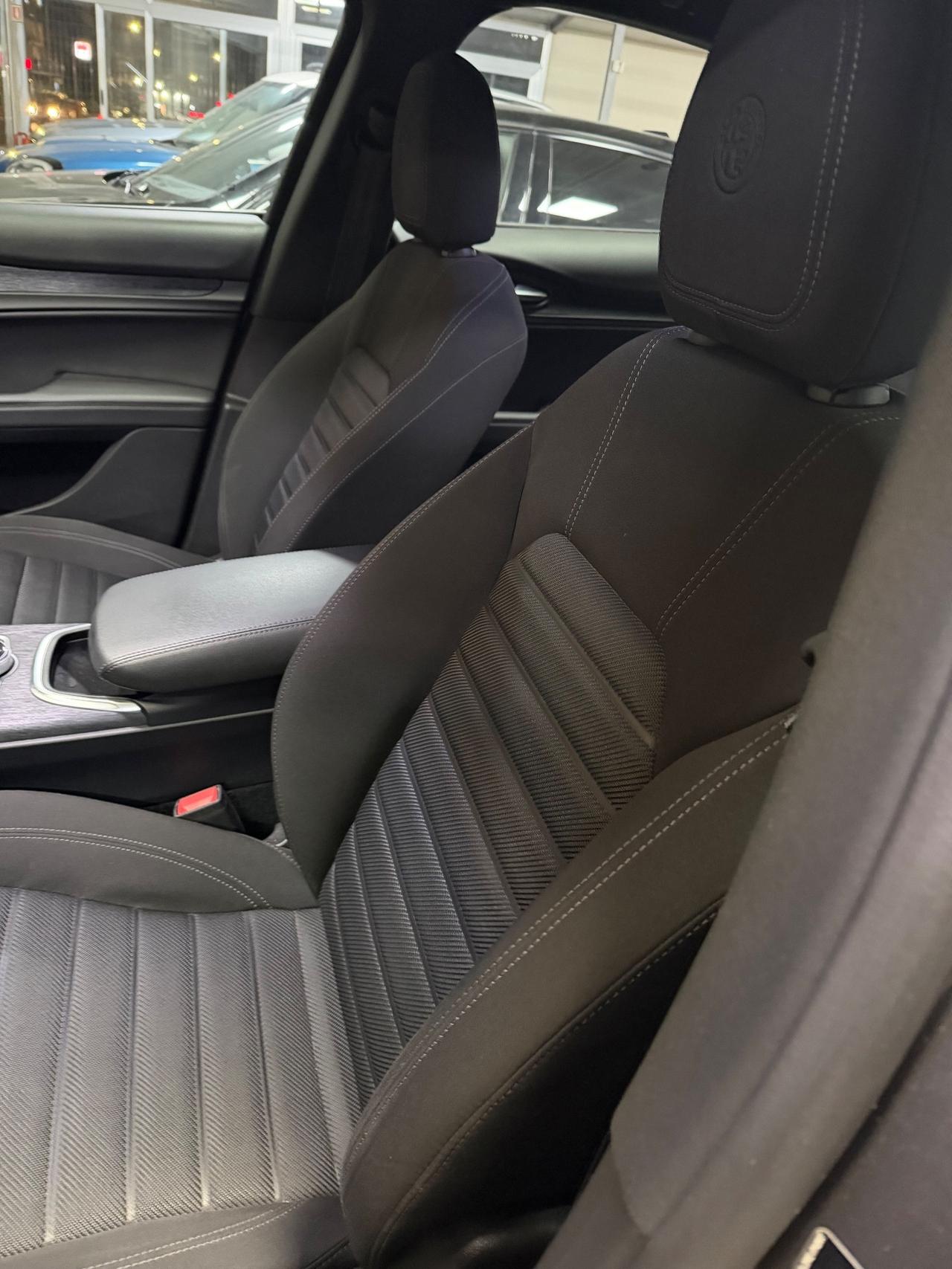 Alfa Romeo Stelvio 2.2 Turbodiesel 160 CV AT8 RWD Sprint 2022