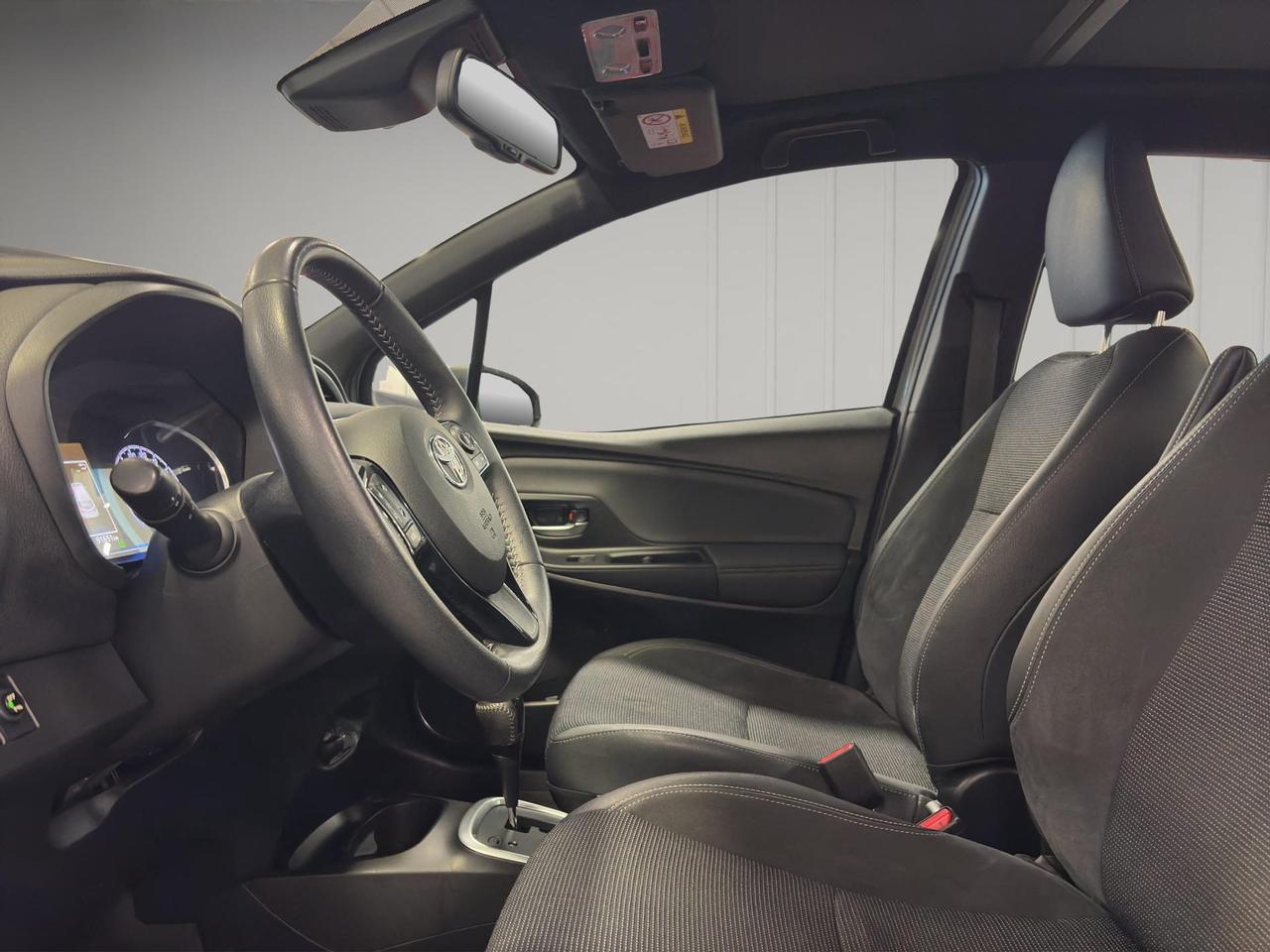 Toyota Yaris 5p 1.5h Style
