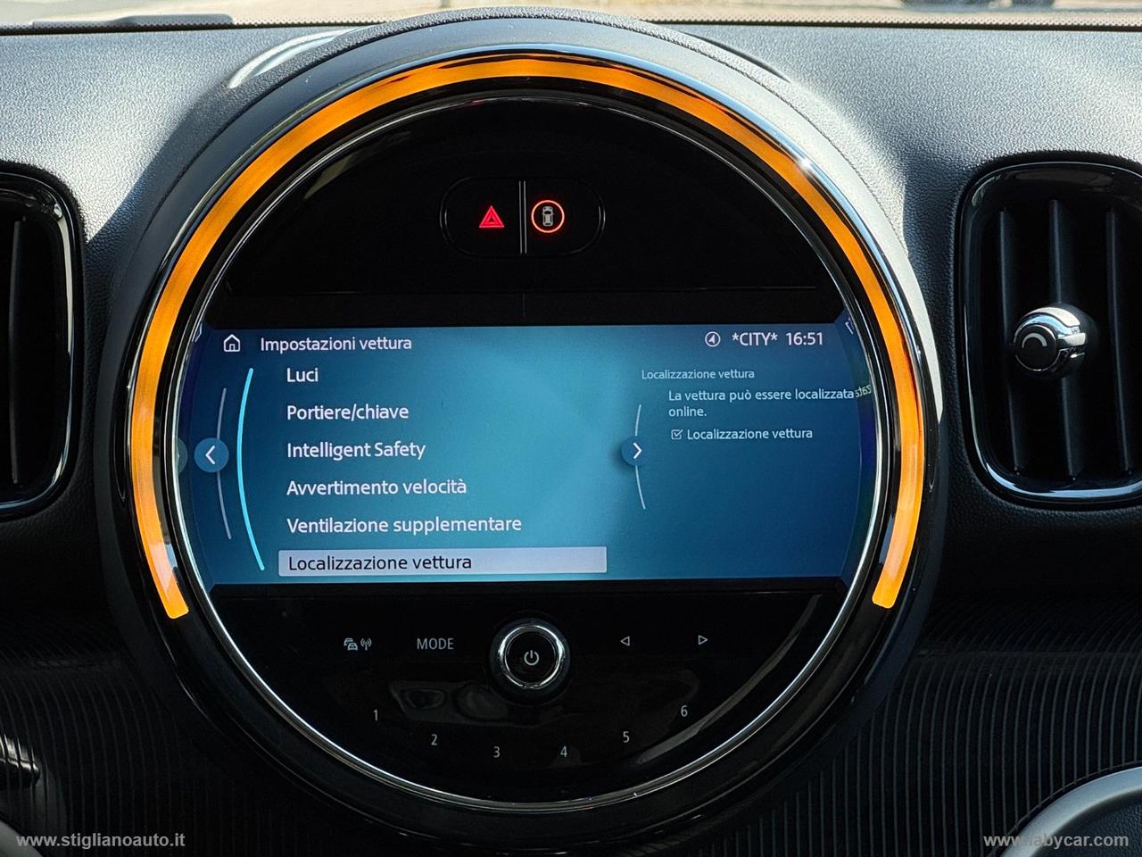 MINI Mini Cooper D Countryman ALL4 Aut.ESSENTIAL TELEC POST FARI