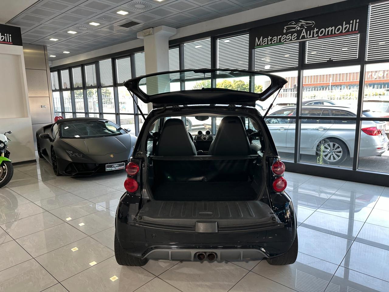 Smart BRABUS 1.0cc 102cv CarPlay PelleTotale Navi FINANZIABILE GARANZIA PERMUTE