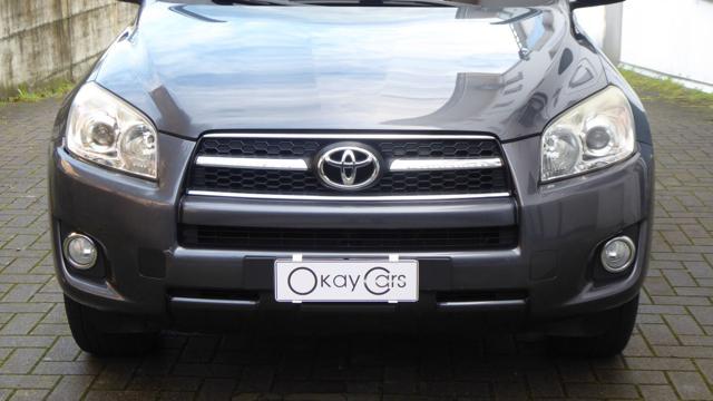 TOYOTA RAV 4 2.2 D-4D 150 CV DPF Luxury