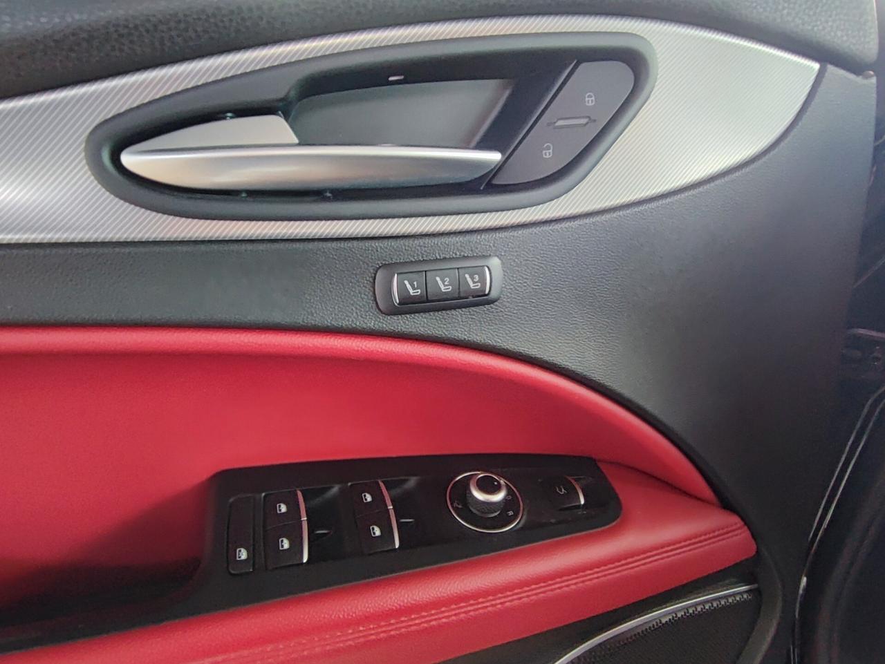 Alfa Romeo Stelvio 2.2 Turbodiesel 210 CV AT8 Q4 Veloce