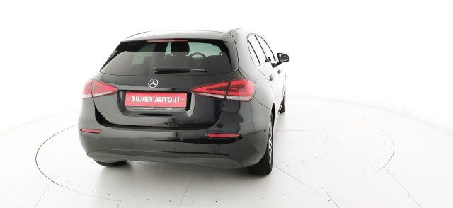 MERCEDES-BENZ A 180 d Business Extra auto