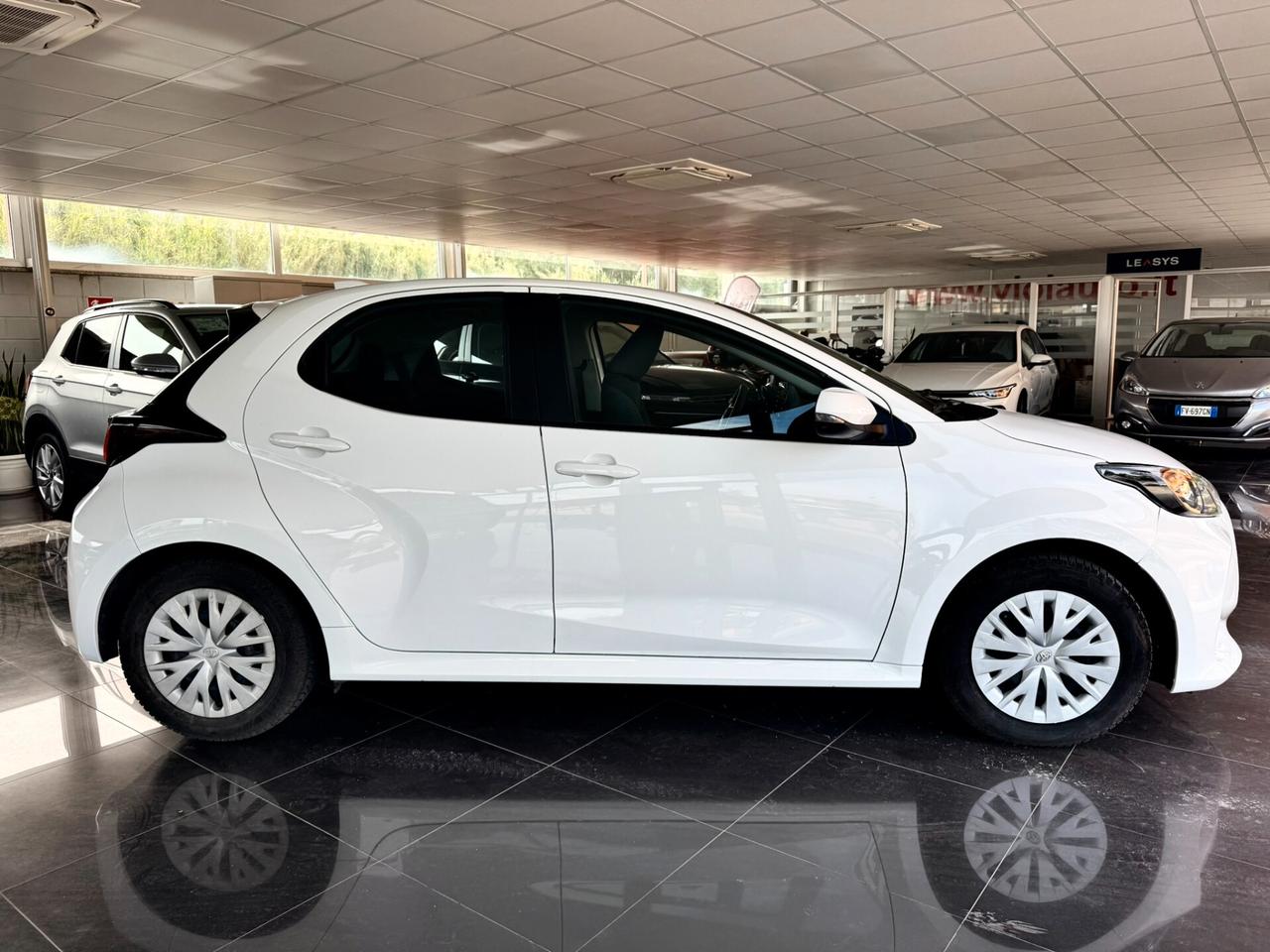 Toyota Yaris 1.5 Hybrid 5 porte Business