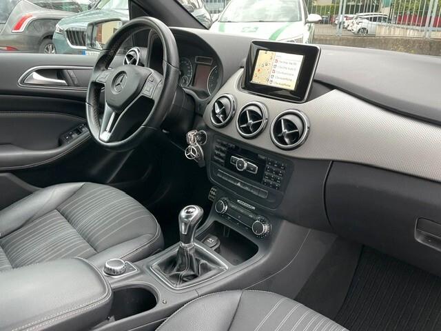 Mercedes-benz B 180 BlueEFFICIENCY Premium