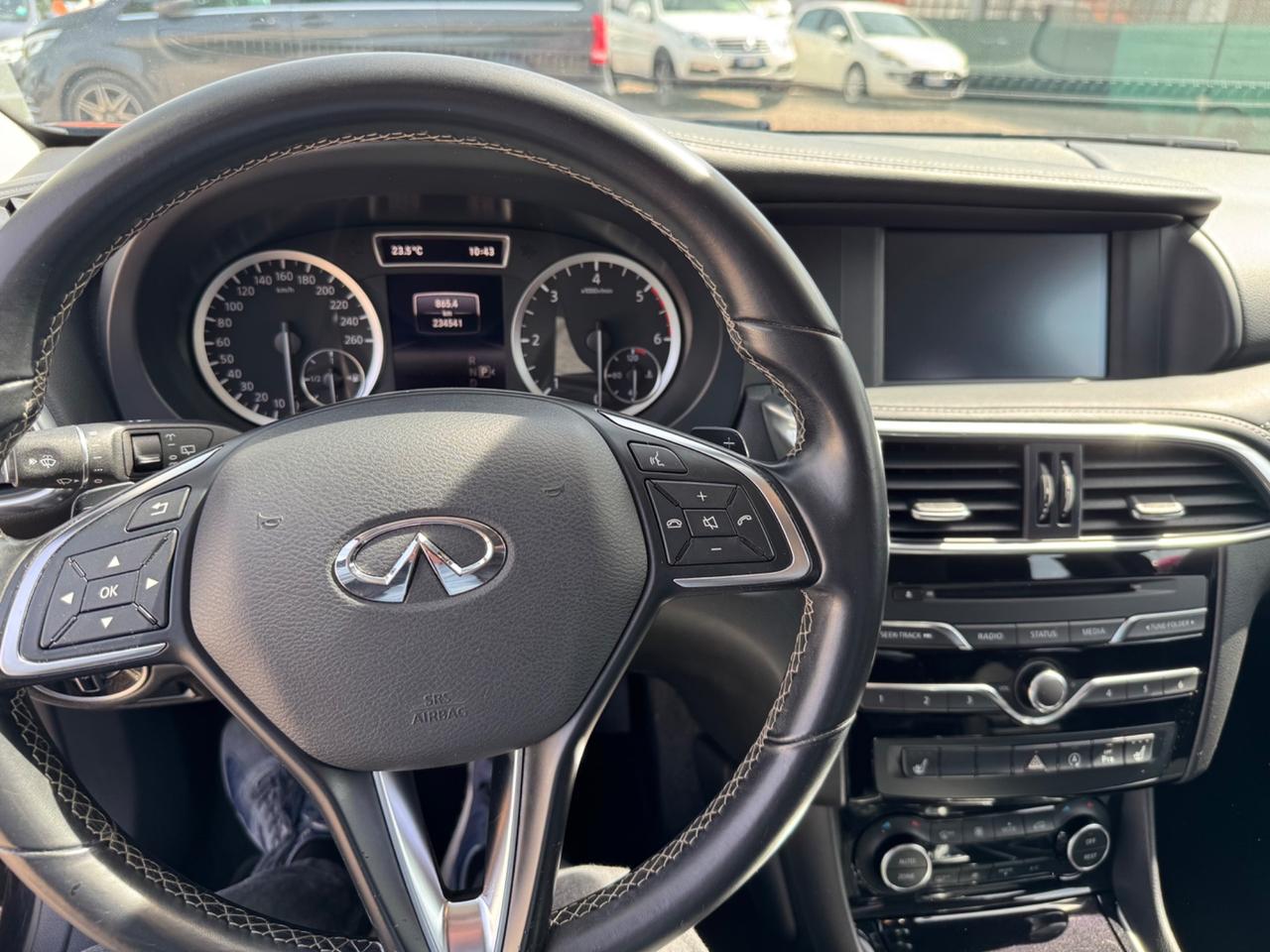 Infiniti QX30 2.2 diesel DCT AWD Executive