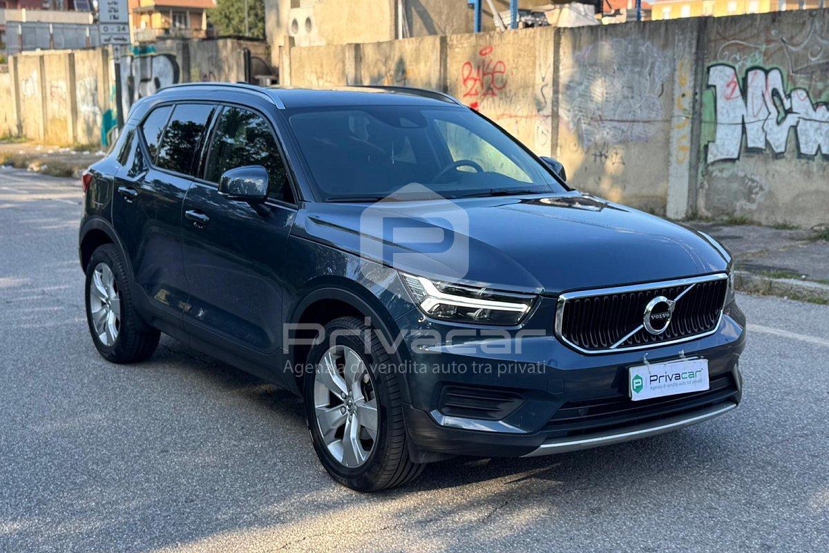 VOLVO XC40 T2 Geartronic Momentum Pro